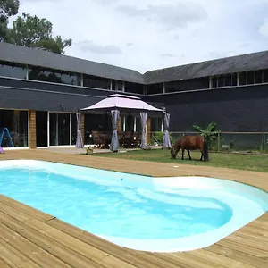 https://le-clos-du-chene.inbrittany.com